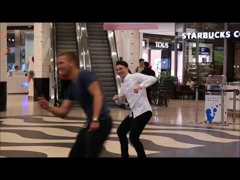 Oświadczyny we Wrocławiu (Flashmob proposal) | Bruno Mars - Marry You | Magnolia Park