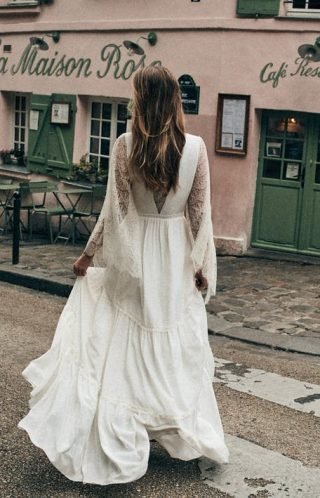 Suknia ślubna boho z długim rękawem